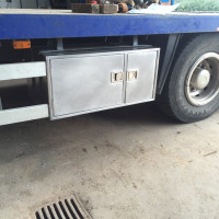 Cabinet after replacement to the side of a lorry